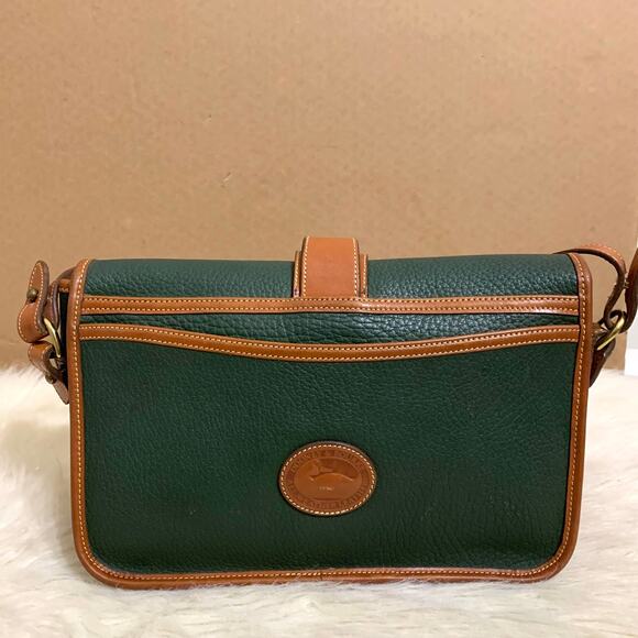 DOONEY & BOURKE Vintage All Weather Leather Green EQUESTRIAN Flap XBody R54 - Picture 15 of 16